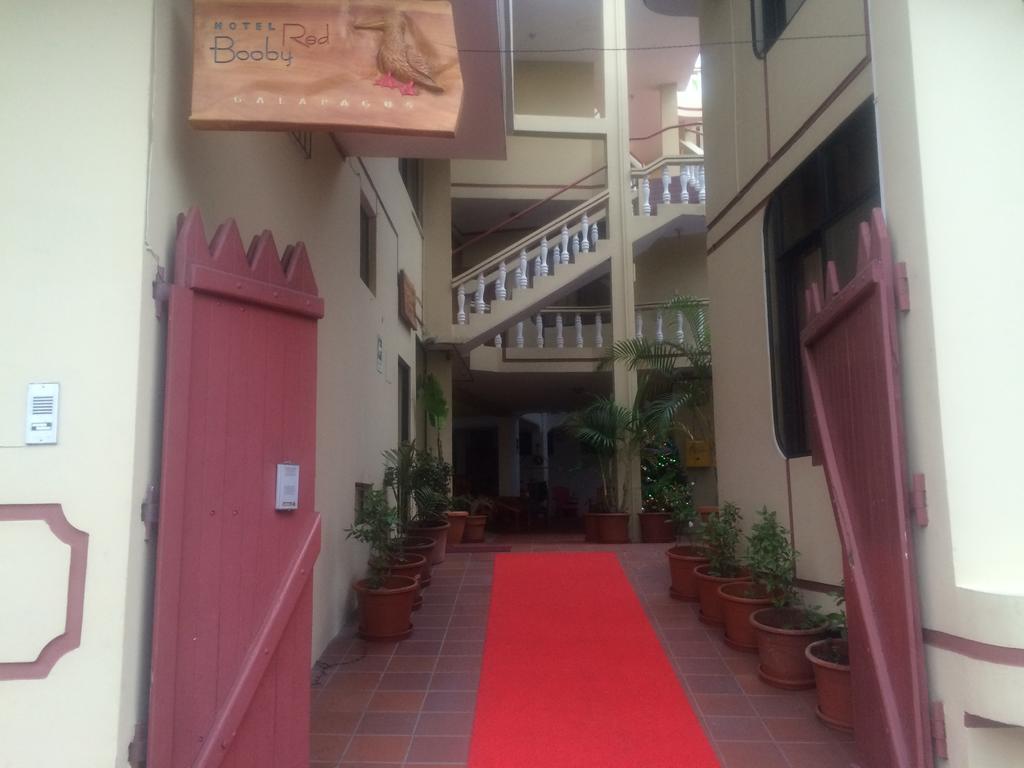 Hotel Red Booby Puerto Ayora  Exterior photo
